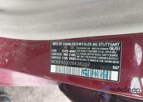 2002 Mercedes-Benz E 320 Special Edition z USA, uszkodzony, nr VIN WDBJF65J02B438207